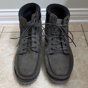 Timberland Chukka Boots